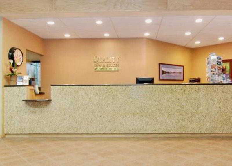 Quality Inn Airport Анкоридж Экстерьер фото